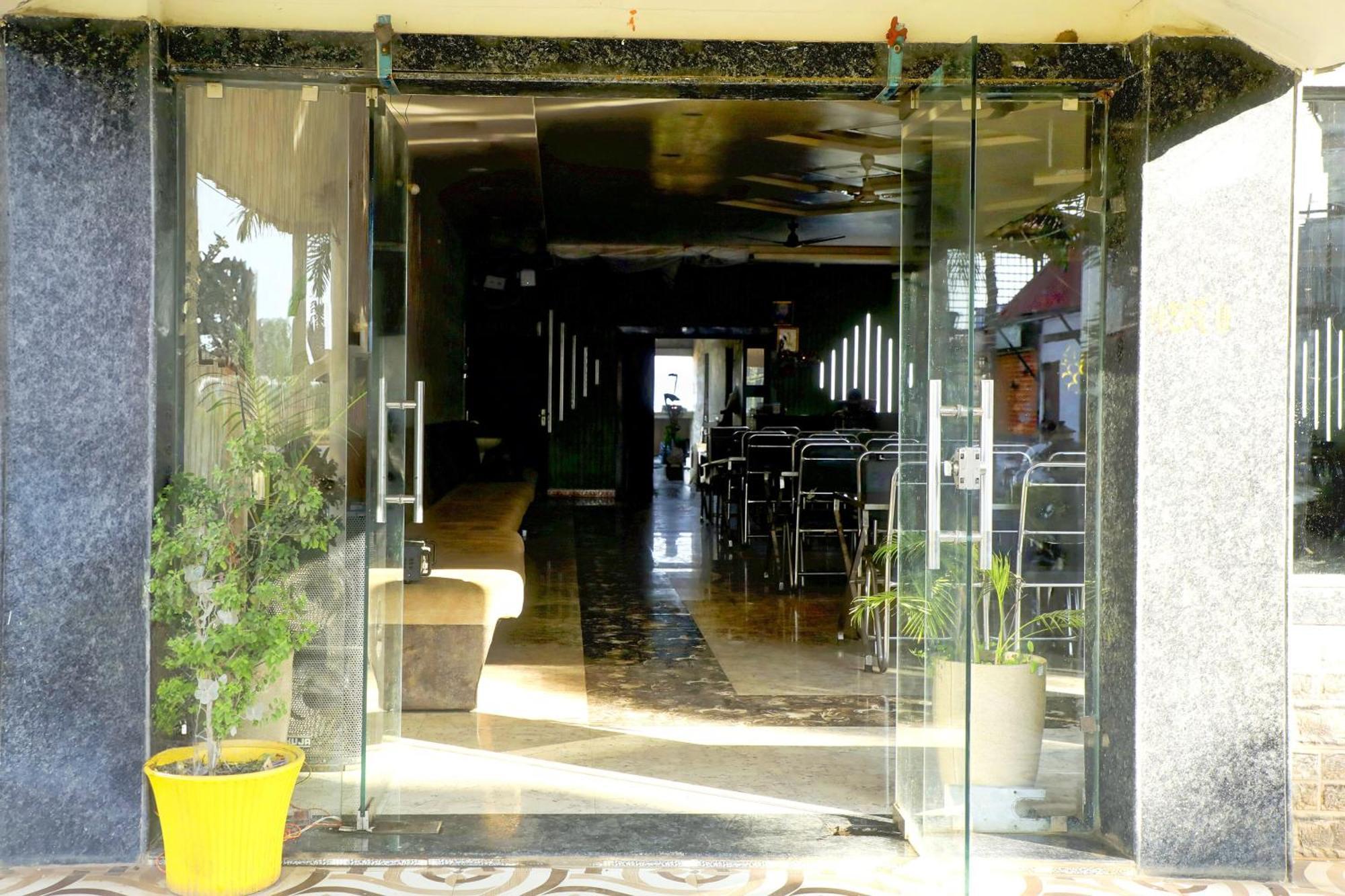 Art Of Spice Hotel Mumbai Bagian luar foto